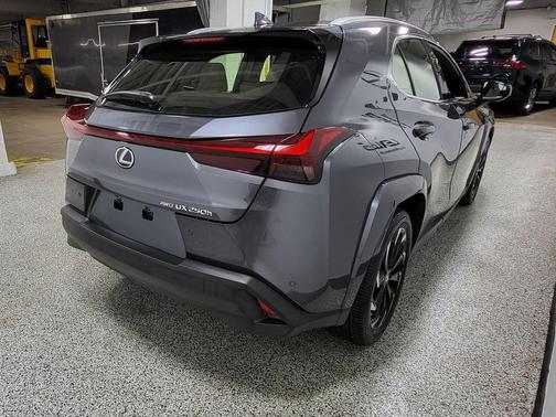 Cloudburst Gray 2023 Lexus UX 250h Base