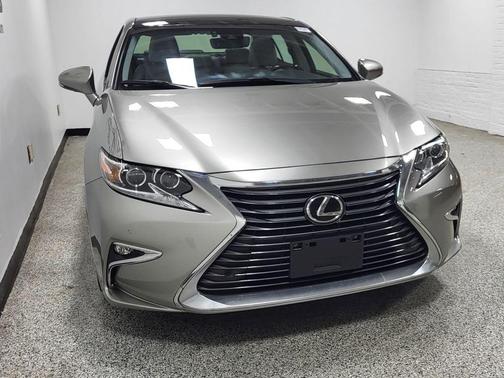 Atomic Silver 2016 Lexus ES 350 Base