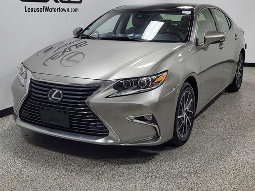 Atomic Silver 2016 Lexus ES 350 Base