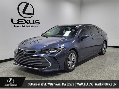 2020 Toyota Avalon XLE