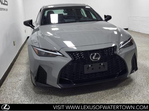 incognito 2025 Lexus IS 350 Base
