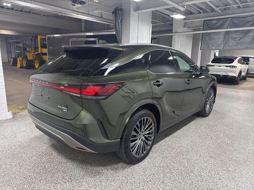 Nori Green Pearl 2023 Lexus RX 350 Luxury