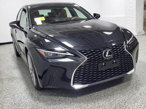 2023 Lexus IS 300 Base