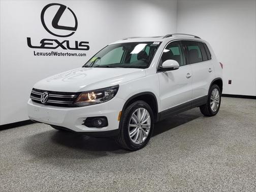 2015 Volkswagen Tiguan 4MOTION Auto SEL