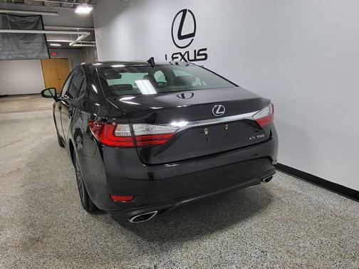 2018 Lexus ES 350 Base