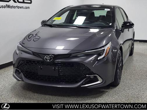 Magnetic Gray Metallic/Midnight Black Metallic 2025 Toyota Corolla XSE