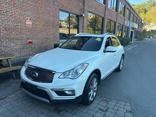 2016 INFINITI QX50 Base