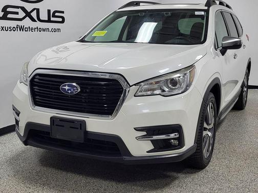 Crystal White Pearl 2019 Subaru Ascent Touring 7-Passenger