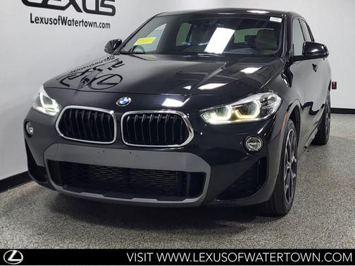 Black Sapphire Metallic 2018 BMW X2 xDrive28i