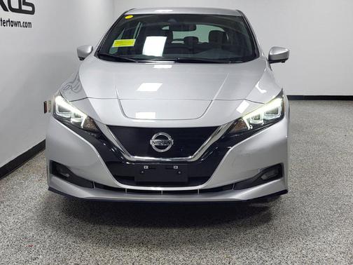 Brilliant Silver 2022 Nissan Leaf SV PLUS 62 kWh