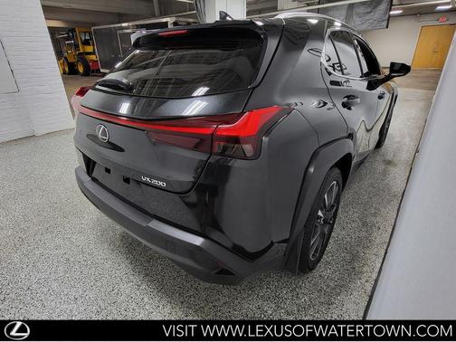 Caviar 2019 Lexus UX 200 Base
