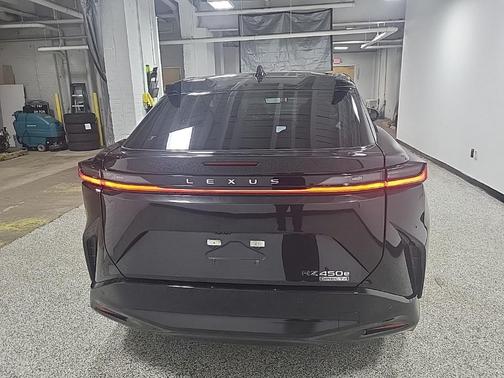 2023 Lexus RZ 450e Premium