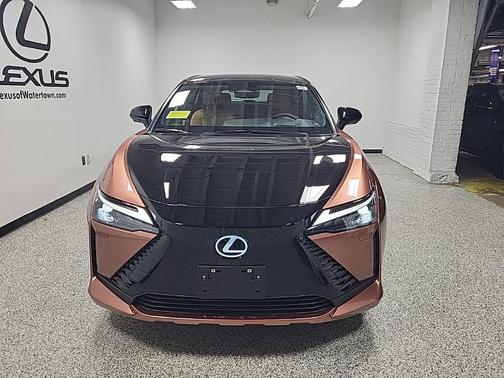 2025 Lexus RZ 450e Premium