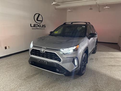 2025 Toyota RAV4 Hybrid SE