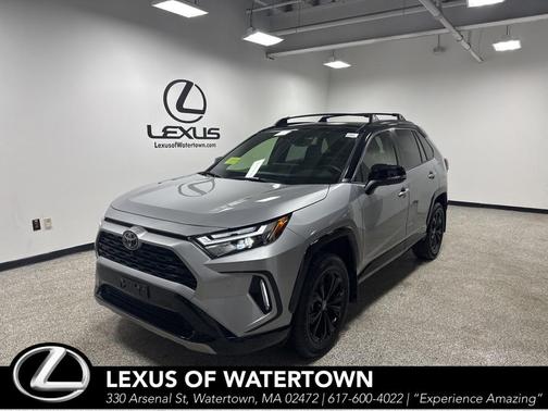 2025 Toyota RAV4 Hybrid SE