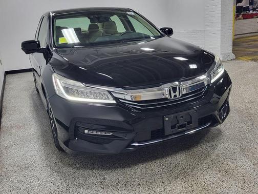 2017 Honda Accord Hybrid Touring
