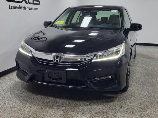 2017 Honda Accord Hybrid Touring