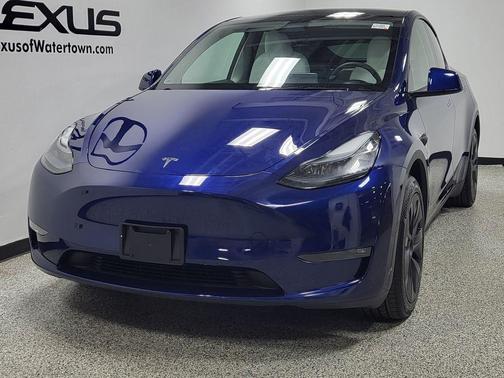 Quicksilver 2025 Tesla Model Y Long Range Dual Motor All-Wheel Drive