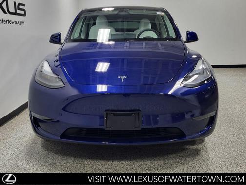 Quicksilver 2025 Tesla Model Y Long Range Dual Motor All-Wheel Drive