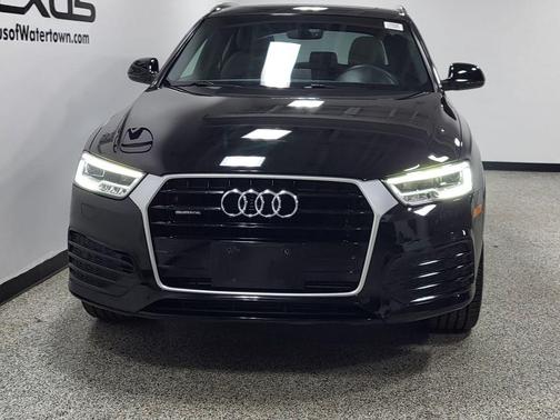Brilliant Black 2018 Audi Q3 2.0T Premium Plus