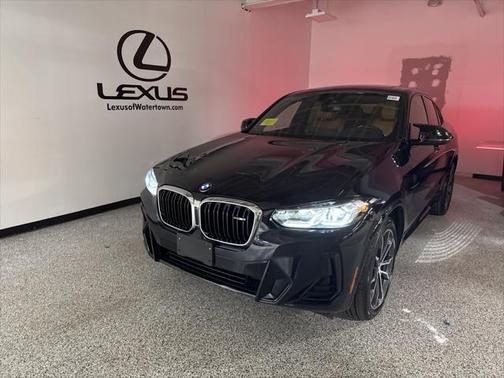 2023 BMW X4 M40i