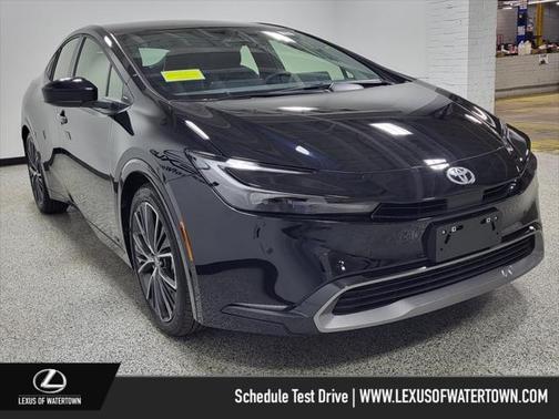 2023 Toyota Prius XLE