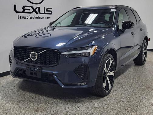 Denim Blue Metallic 2023 Volvo XC60 B6 Ultimate Dark Theme
