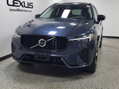 Denim Blue Metallic 2023 Volvo XC60 B6 Ultimate Dark Theme
