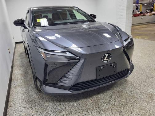 2023 Lexus RZ 450e Premium