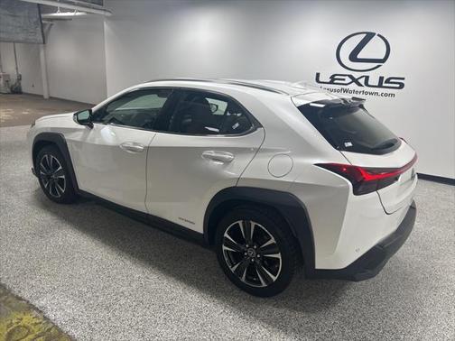 2021 Lexus UX 250h Base