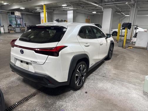 2021 Lexus UX 250h Base