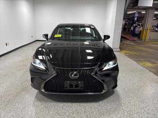 2025 Lexus ES 350 Base