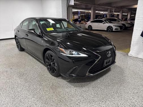 2025 Lexus ES 350 Base
