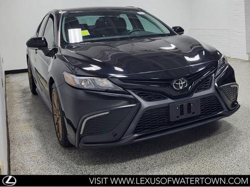 Midnight Black Metallic 2024 Toyota Camry SE