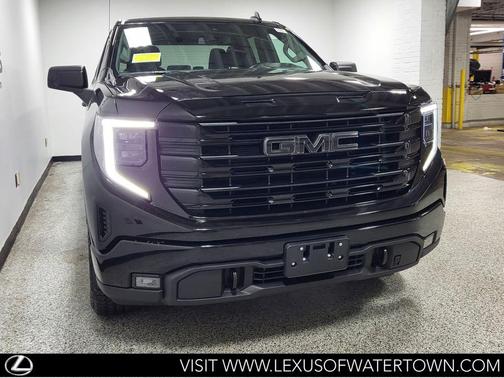 Onyx Black 2024 GMC Sierra 1500 Elevation