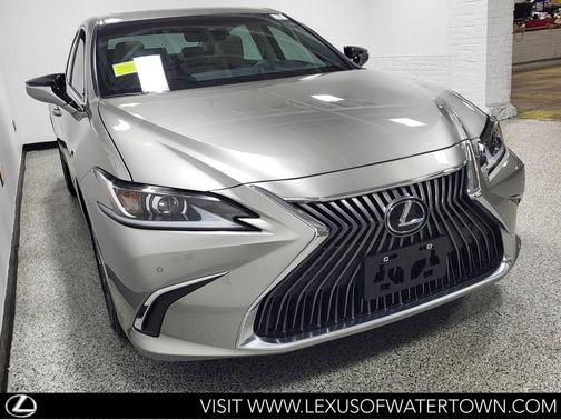 Atomic Silver 2019 Lexus ES 350 Base