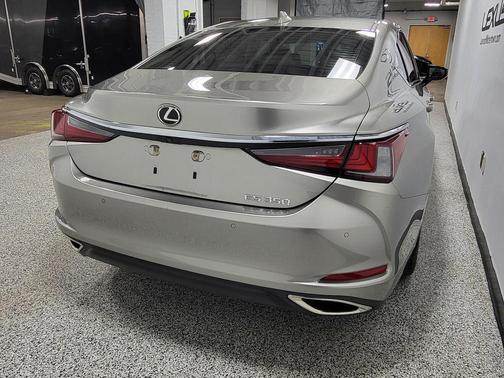 Atomic Silver 2019 Lexus ES 350 Base