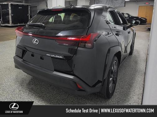 2023 Lexus UX 250h Base