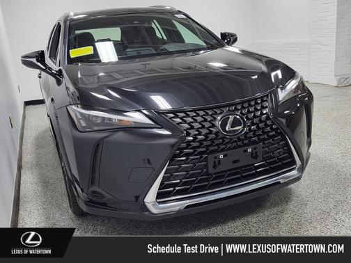 2023 Lexus UX 250h Base
