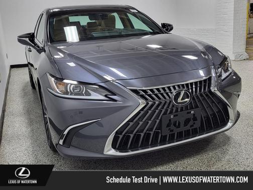 2023 Lexus ES 350 Base