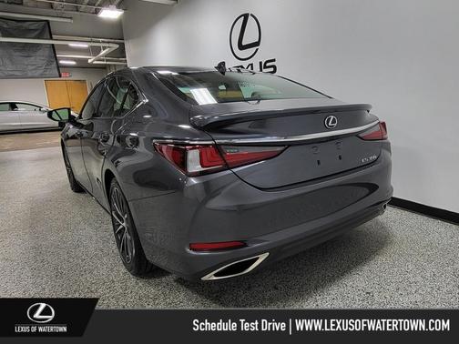 2023 Lexus ES 350 Base