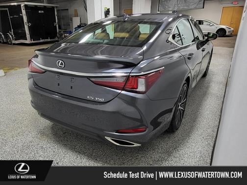 2023 Lexus ES 350 Base
