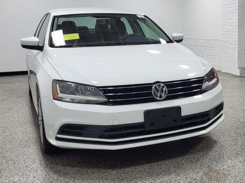 White 2017 Volkswagen Jetta 1.4T S