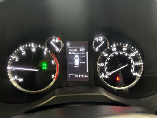 Atomic Silver 2020 Lexus GX 460 Premium