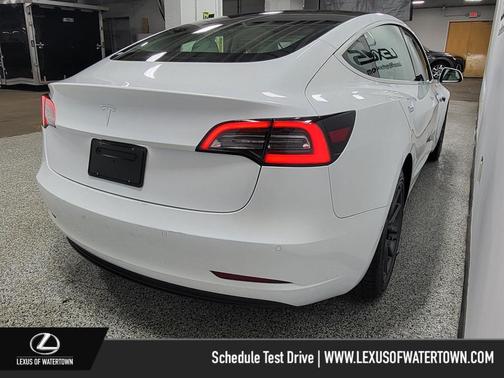 2020 Tesla Model 3 Standard Range Plus