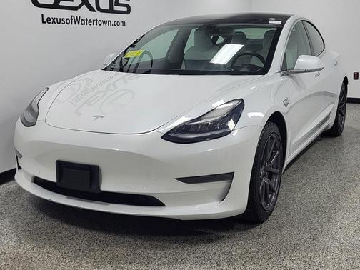 2020 Tesla Model 3 Standard Range Plus