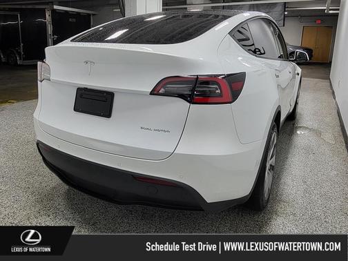 2021 Tesla Model Y Long Range Dual Motor All-Wheel Drive