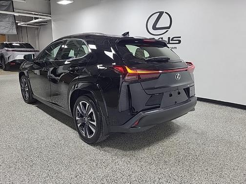 2024 Lexus UX 250h Base