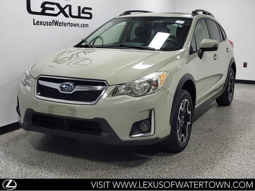 Desert Khaki 2017 Subaru Crosstrek 2.0i Limited
