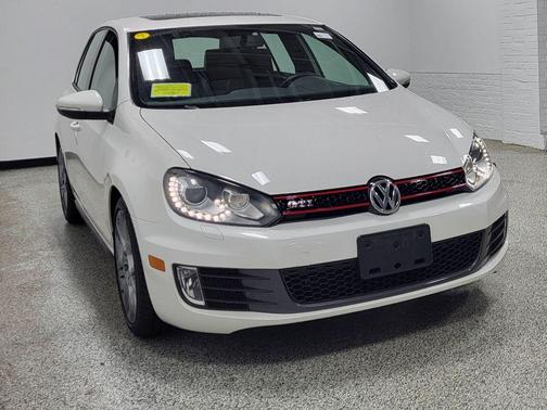 Candy White 2013 Volkswagen GTI Driver's Edition